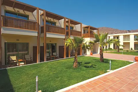 Grand Bay Beach Resort in Kolymbari — foto 3