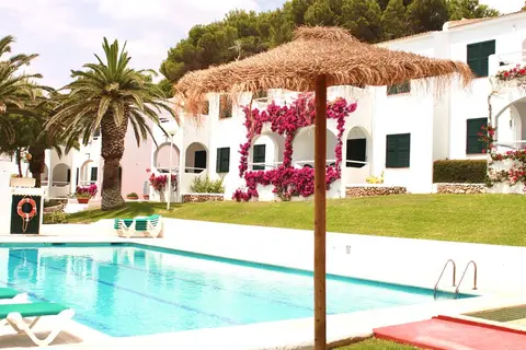 Hotel Apartamentos Playa Parc in Es Mercadal — foto 4