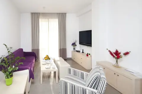 Capital Coast Resort & Spa in Paphos — foto 22