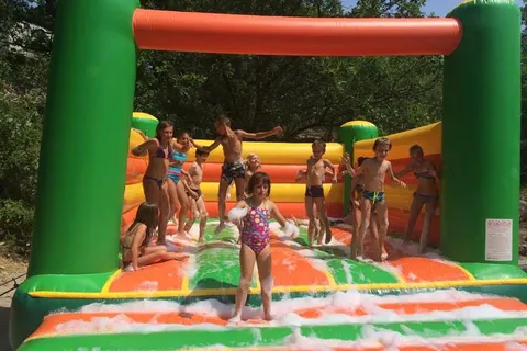 Camping Le Petit Bois foto 10