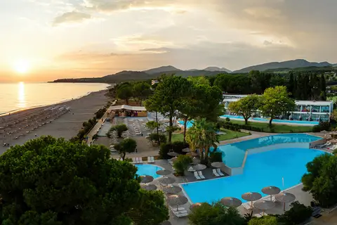 Ninos Grand Beach Resort in Preveza — foto 15