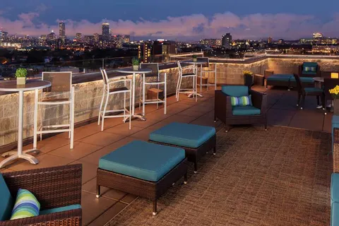 DoubleTree Suites by Hilton Boston Cambridge foto 4