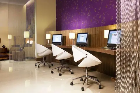 Novotel Suites Mall of the Emirates in Dubai — foto 19