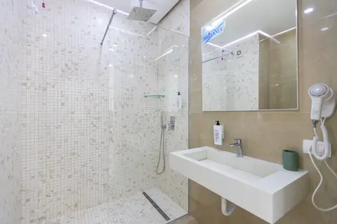 Hotel Britania in Vlora — foto 30