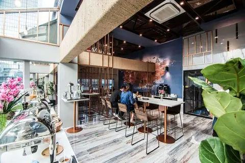 Sora Hotels Silom in Bangkok — foto 17