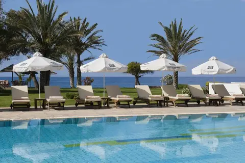 Constantinou Bros Athena Royal Beach Hotel in Paphos — foto 7