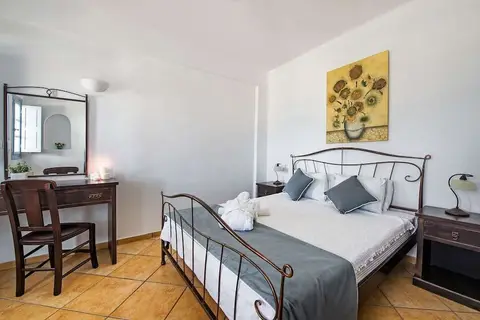 Apanemo Hotel & Suites in Thira Municipal Unit, foto 14