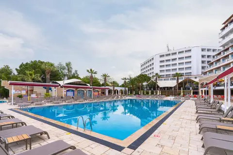 Batihan Beach Resort & Spa in Kuşadası