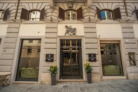 Hotel 77 in Rome