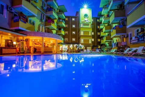 Kleopatra Ada in Alanya — foto 3