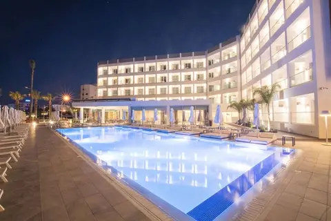Evalena Beach Hotel in Παραλίμνι — foto 10