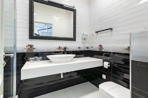 Galeria Valeria Seaside Downtown in Verdelen, foto 2