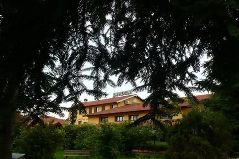 Hotel Ristorante La Perla in Varallo Pombia, foto 2