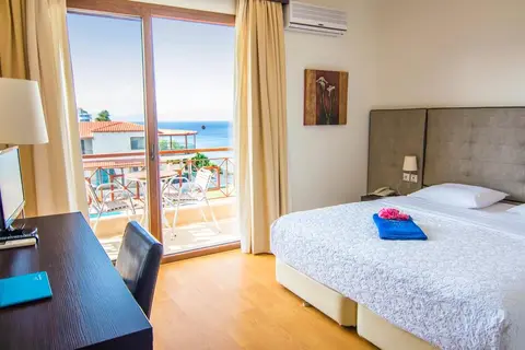 Blue Bay Hotel in Δημοτική Ενότητα Κασσάνδρας — foto 2