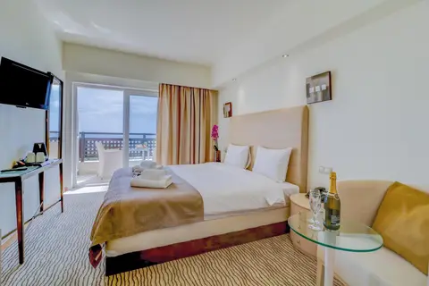 Olympian Bay Grand Resort in Athene — foto 28