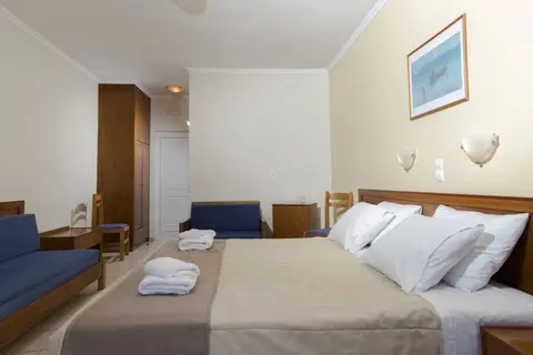 Sunny Bay in Kissamos — foto 12