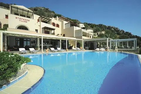 Stefanos Village Hotel in Πλακιάς — foto 7