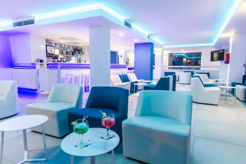 Hotel Triton Beach in Cala Ratjada — foto 9