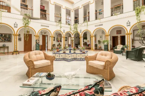 Hacienda Las Tres Niñas in La Puebla del Río — foto 12