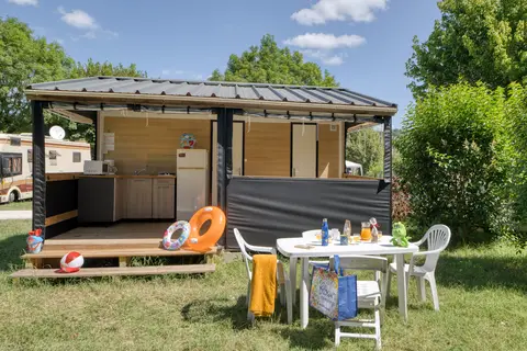Flower Camping Les Ondines in Souillac — foto 14