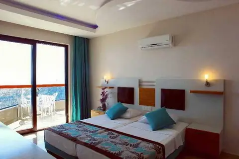 Kleopatra Ada Beach in Alanya — foto 12