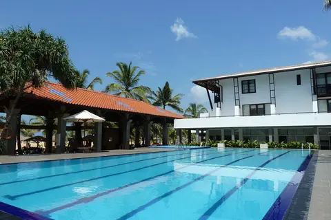 Goldi Sands in Negombo