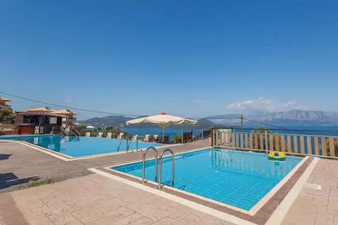 Ionian Fos in Nikiana — foto 8