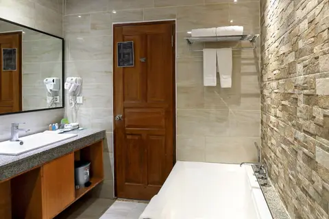 Hotel Puri Saron Seminyak in Kuta — foto 21
