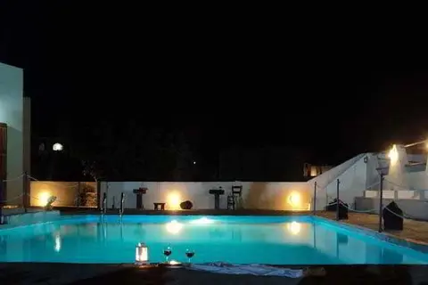Adamastos in Δημοτική Ενότητα Θήρας — foto 3