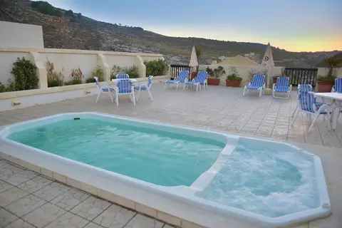 Saint Patrick's Hotel in Il-Munxar — foto 19