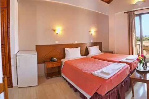 Pasiphae Hotel in Σκάλα Καλλονής — foto 8