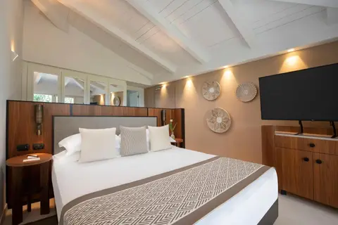 Baia di Chia Resort Sardinia, Curio Collection by Hilton in Domus De Maria, foto 19