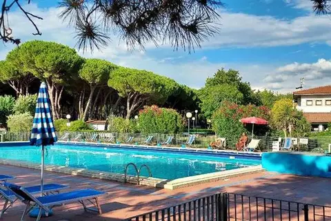 Iron Gate Marina 3B in Sarzana — foto 11
