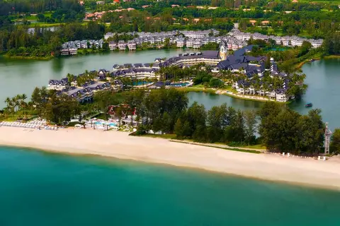 Hotel Angsana Laguna Phuket in ตำบลเชิงทะเล