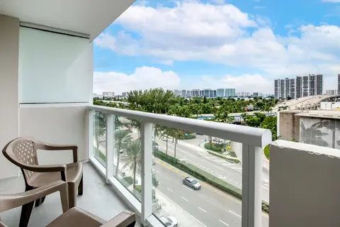 Ramada Plaza by Wyndham Marco Polo Beach Resort in Sunny Isles Beach — foto 30