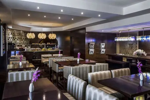 Crowne Plaza Deira in ديرة — foto 14