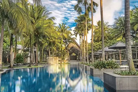 Twinpalms Phuket in ตำบลเชิงทะเล