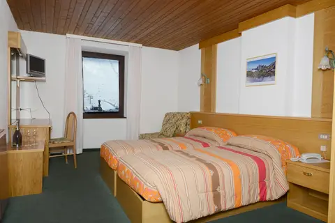 Hotel Savoia in Vermiglio — foto 6