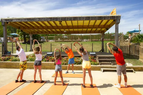 Camping Le Mas De Sireuil) foto 15