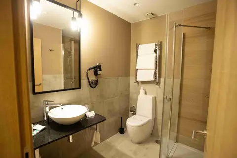 Hotel Avenida in A Coruña — foto 23