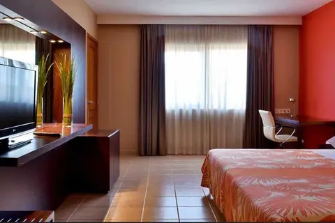 Pestana Tropico in Santiago Island — foto 3