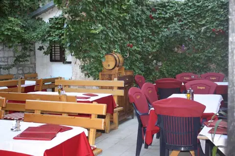 Tragos in Trogir — foto 16