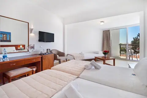 Avlida in Paphos — foto 15