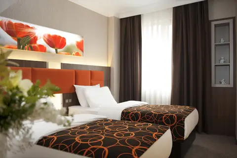 Birbey Hotel in Fatih — foto 19