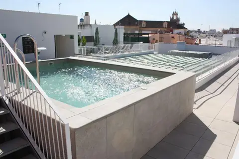 Los Salados Holiday Rentals in Sevilla