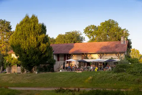 Aux Rives Du Soleil in Pont-de-Vaux — foto 18