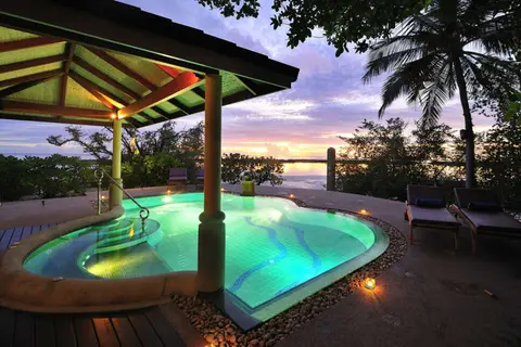 Royal Island Resort & Spa in Maakana — foto 11