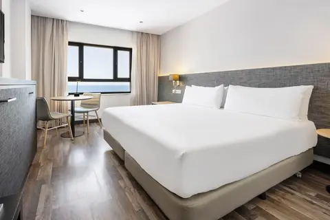 Hotel Cádiz Paseo del Mar Affiliated by Meliá in Málaga — foto 8