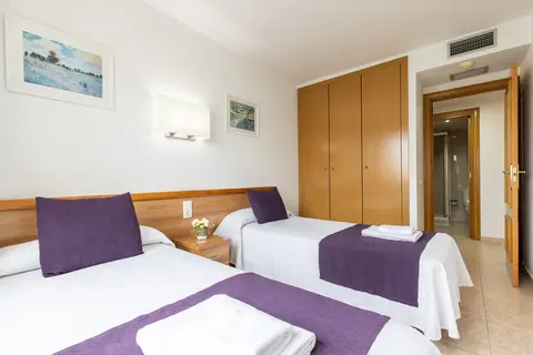 Rentalmar Pineda Suites in Vila-seca, foto 21