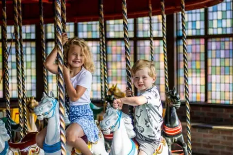 Attractie- en Vakantiepark Slagharen foto 6